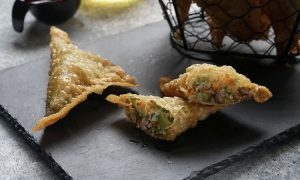 Resep Pangsit Goreng Kriuk Isi Sayuran yang Bikin Lapar