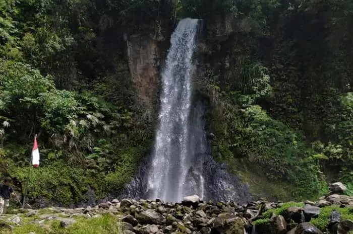 Kegiatan Menarik di Curug Cibeureum