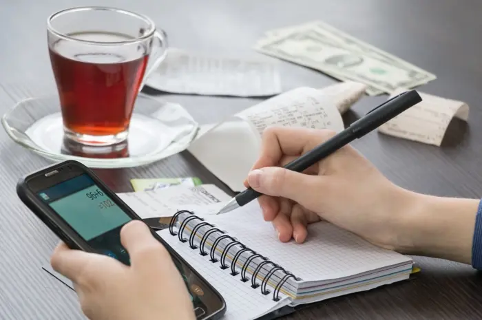 Buat Laporan Keuangan dengan Rapi dan Sesuai Standar