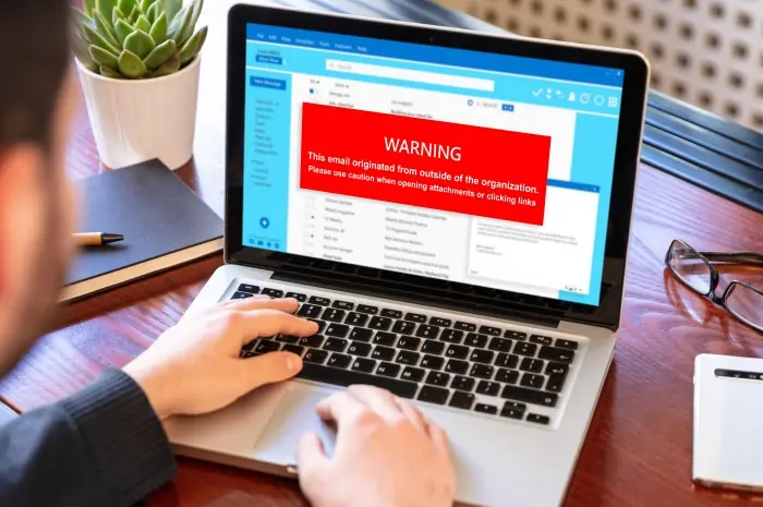 Waspada Terhadap Phishing dan Serangan Melalui Email