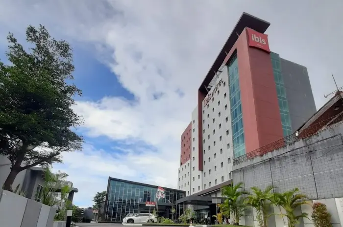 Ibis Makassar City Center