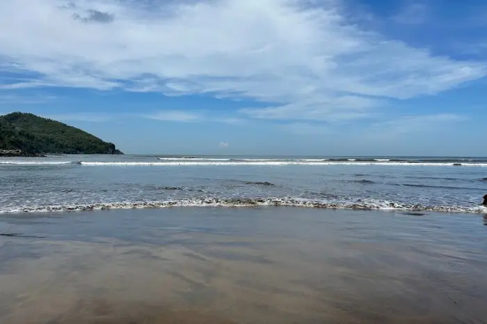 Pantai Jetis Cilacap