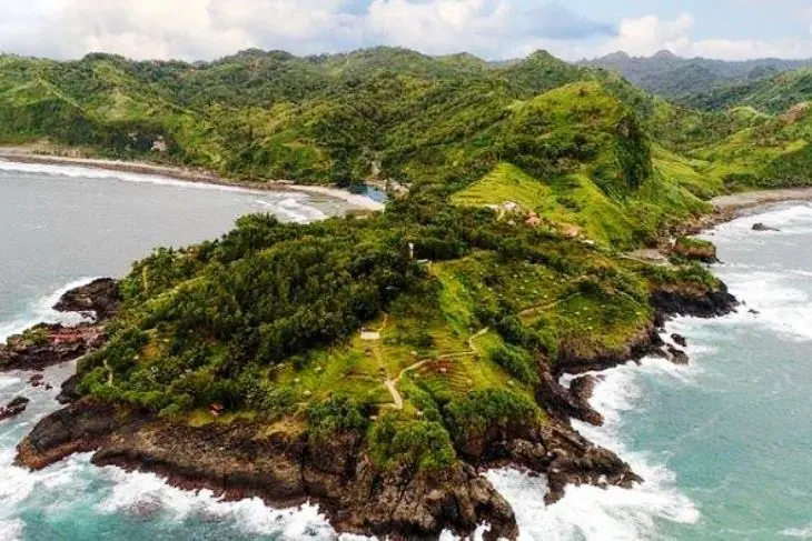 Geopark UNESCO di Indonesia: Taman Bumi Kelas Dunia yang Wajib Kamu Tahu!