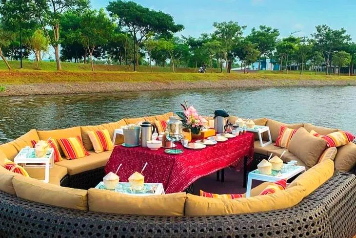 Greenbelt PIK 2 - Taman Hijau dan Jalur Santai Keluarga