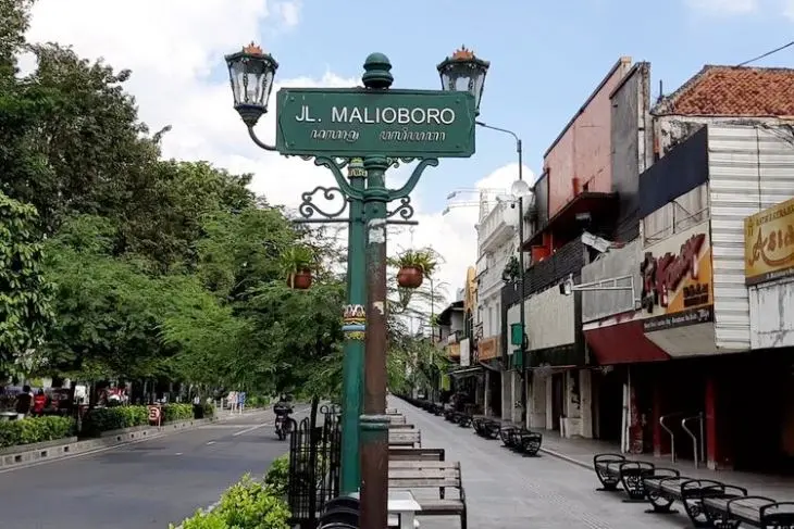 Jalan Malioboro - Ikon Kota Jogja yang Gak Pernah Mati Gaya