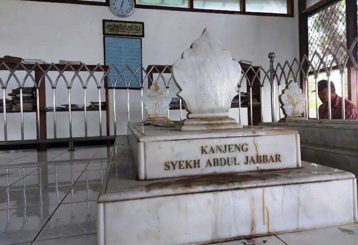 Makam Syekh Abdul Jabbar - Panglima Sultan dan Penyebar Islam di Pandeglang