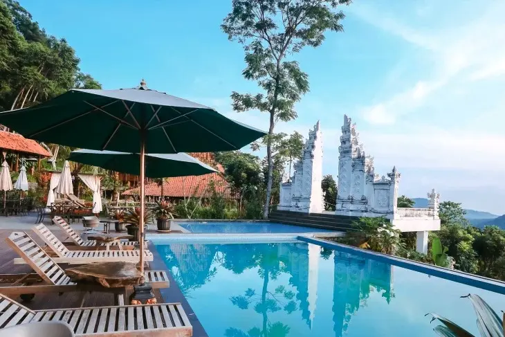 Mandapa Kirana Resort - Penginapan Mewah Bernuansa Bali & Eropa