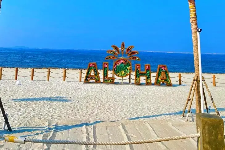 Pantai Aloha PIK 2 - Suasana Tropis Ala Hawaii di Jakarta