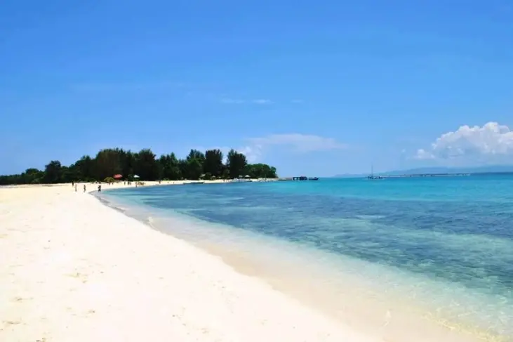 Pantai di Jakarta yang Wajib Dikunjungi untuk Liburan Seru Bareng Keluarga