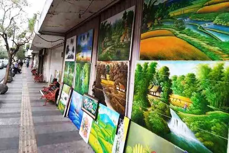 Street Art Jalan Braga - Seni Jalanan yang Bikin Feed Instagram Makin Kece