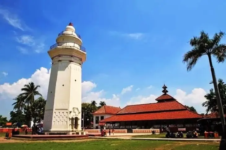 Tempat Ziarah di Banten yang Sarat Nilai Sejarah dan Spiritualitas