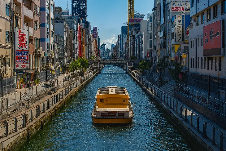 Tempat Wisata di Osaka Dotonbori - Gemerlap Kota & Surga Kuliner