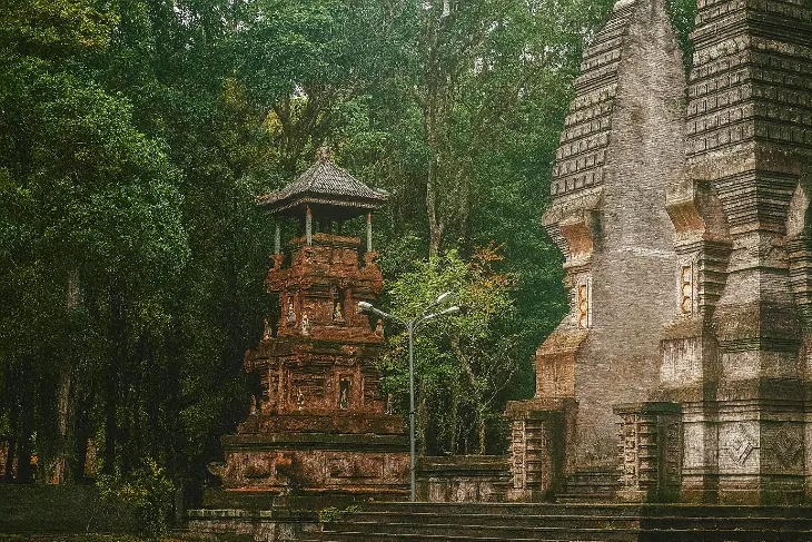 Taman Nasional Alas Purwo: Jejak Kerajaan Majapahit di Tanah Mistis