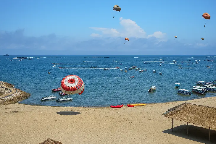 Pantai Tanjung Benoa - Surganya Wahana Air